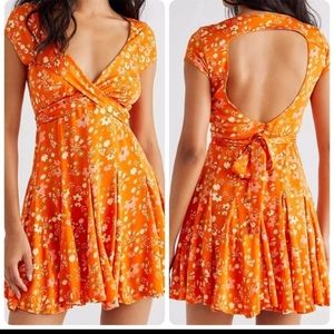 Free People It Takes two Floral Print Cap sleeve mini dress Peach combo Medium